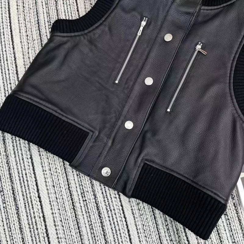 Herlian Vest